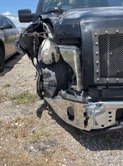 2013 Ford F-150 XLT - Primary Damage Left Image